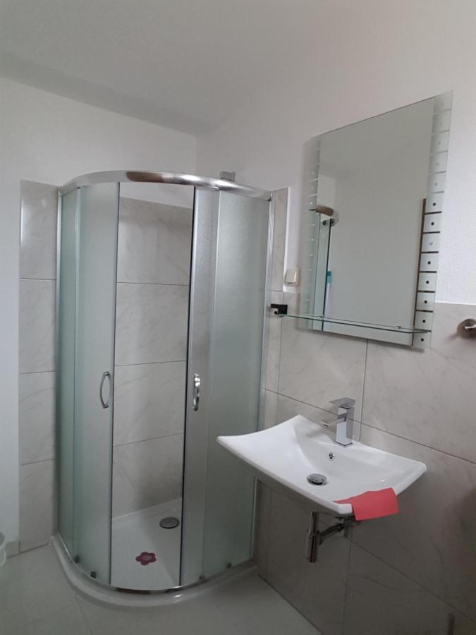 Apartments Megi Biograd Na Moru Exterior photo